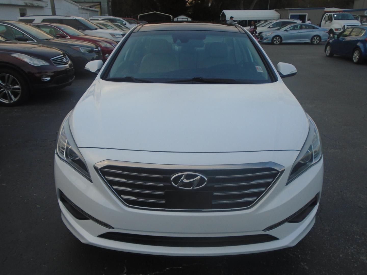 2015 Hyundai Sonata (5NPE34AF4FH) , located at 6112 N Florida Avenue, Tampa, FL, 33604, (888) 521-5131, 27.954929, -82.459534 - Photo#1